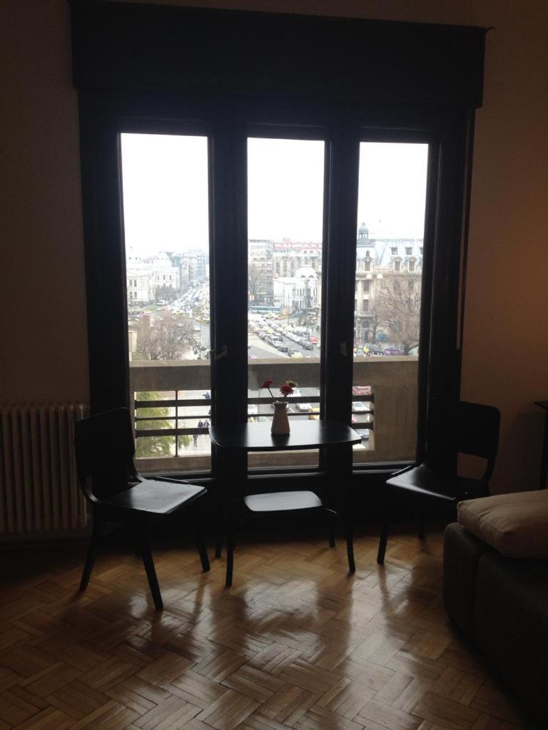 Central Studio Across From Intercontinental Bucarest Exterior foto